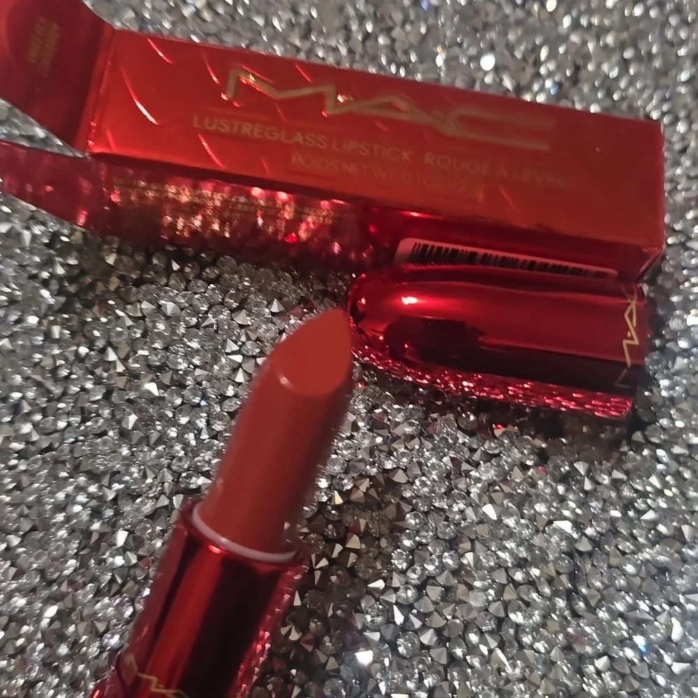 ❇️🧚‍♀️SWEETER CINNAMON Mac Lim Ed LoveStruck Lustreglass LipstickMac Lim NWT